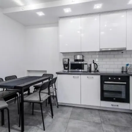 White Apartment Krakow